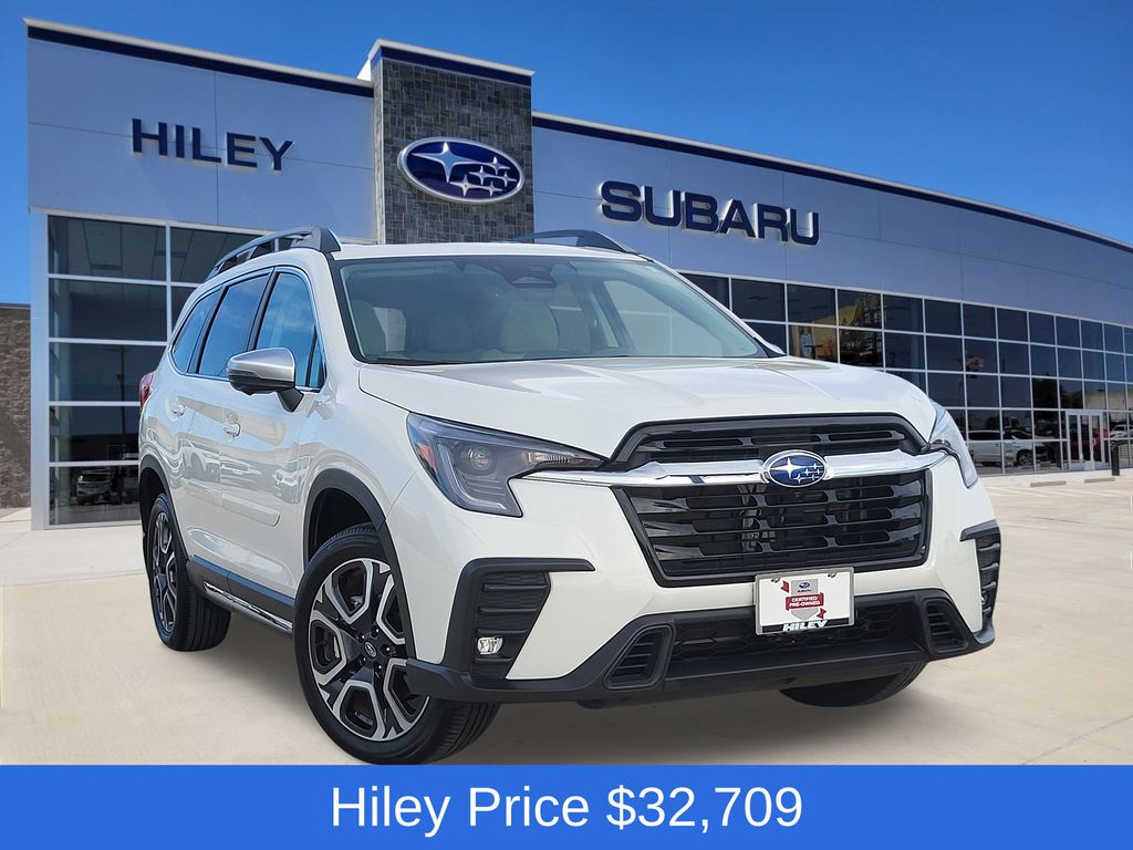 2023 Subaru Ascent Limited's photo