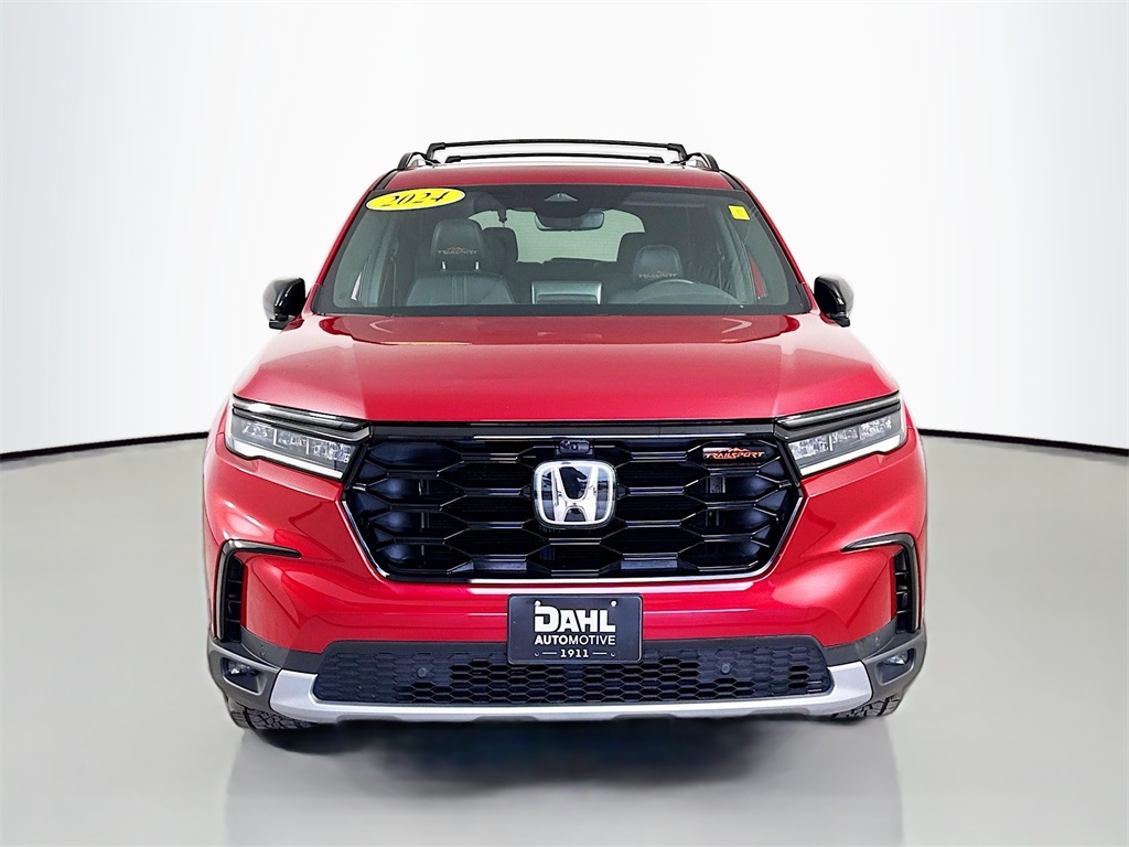 2024 Honda Pilot TrailSport photo 2