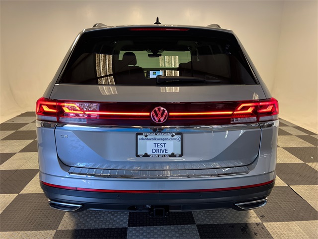 2026 Volkswagen Atlas SE Technology photo 3