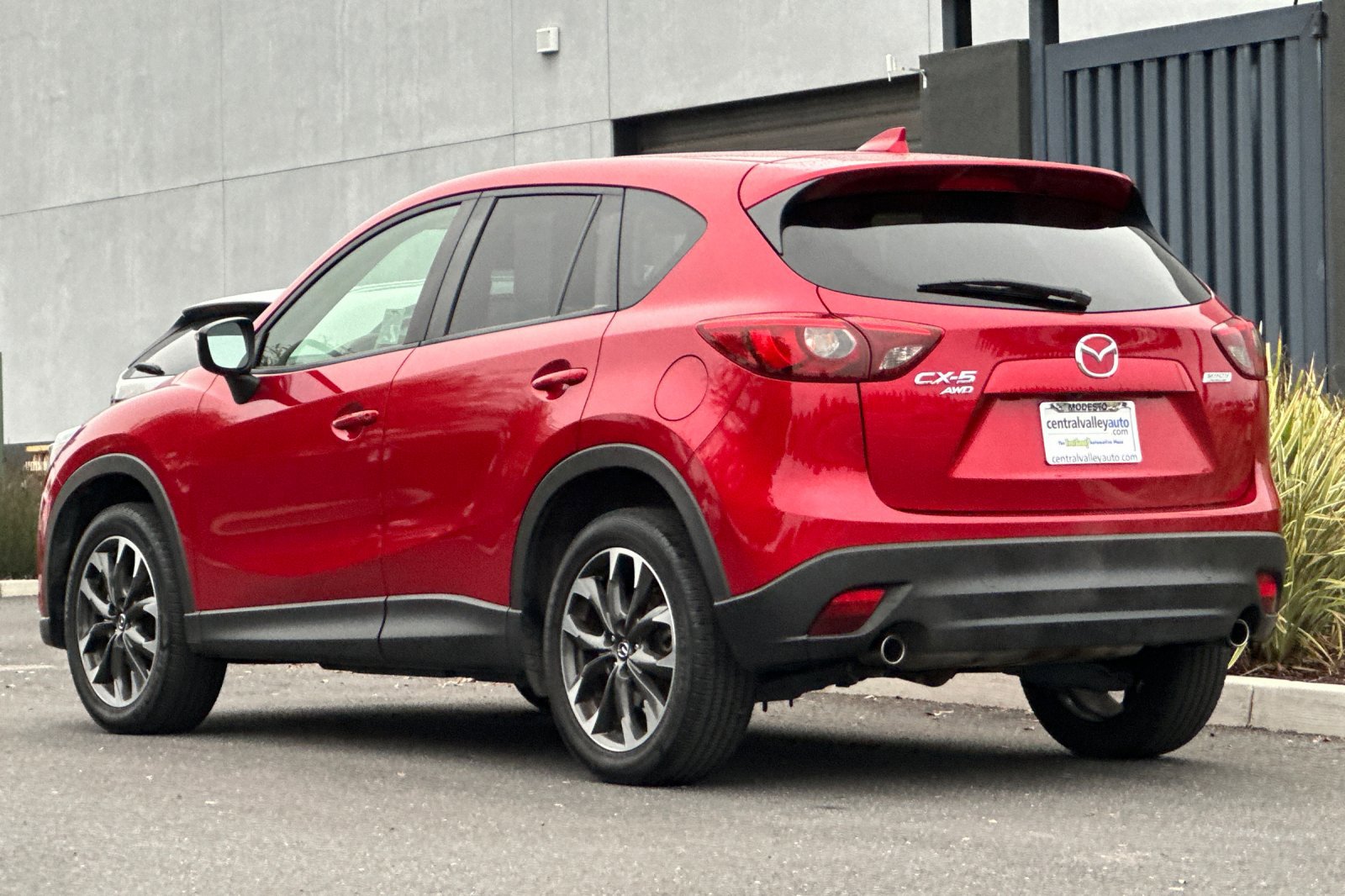 2016 Mazda CX-5 Grand Touring photo 4