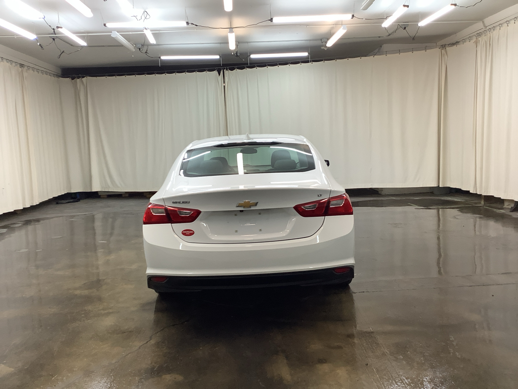 2018 Chevrolet Malibu 1LT photo 5