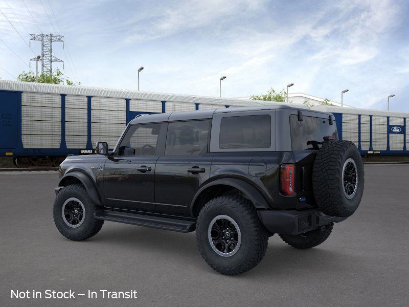 2025 Ford Bronco Outer Banks photo 3