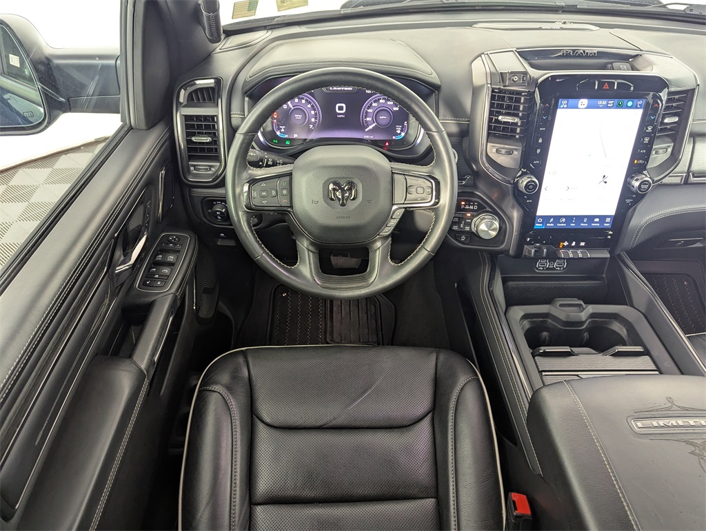 2023 Ram 1500 Limited Night Edition photo 12