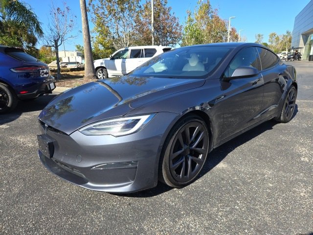 2022 Tesla Model S Plaid's photo