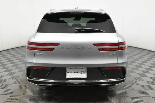 2026 Genesis GV70 2.5T Advanced photo 8