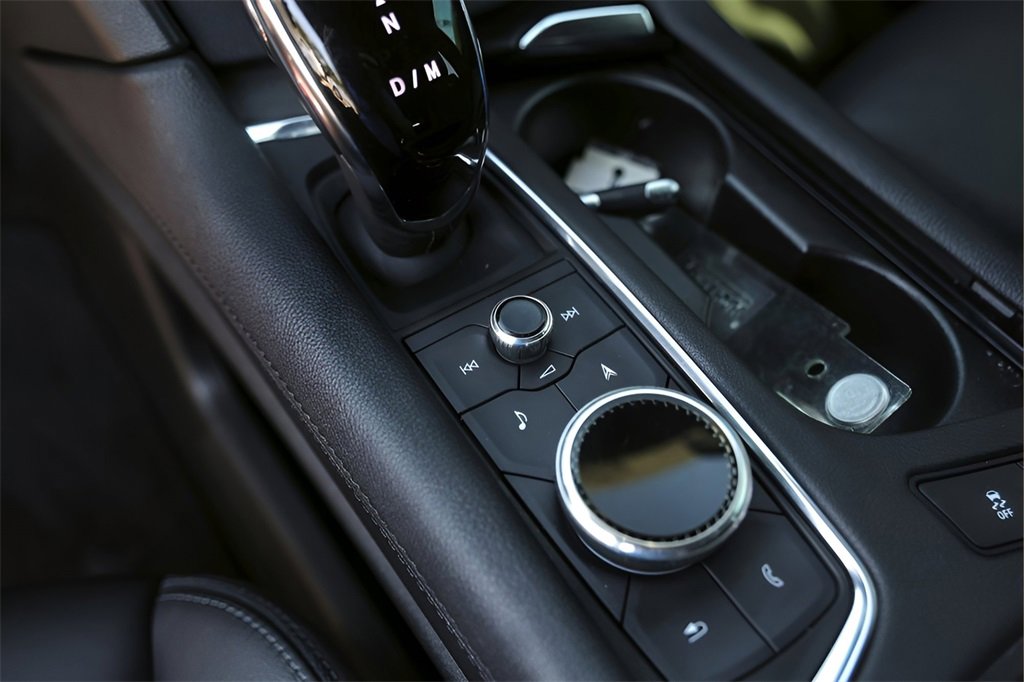 2023 Cadillac XT6 Sport photo 21