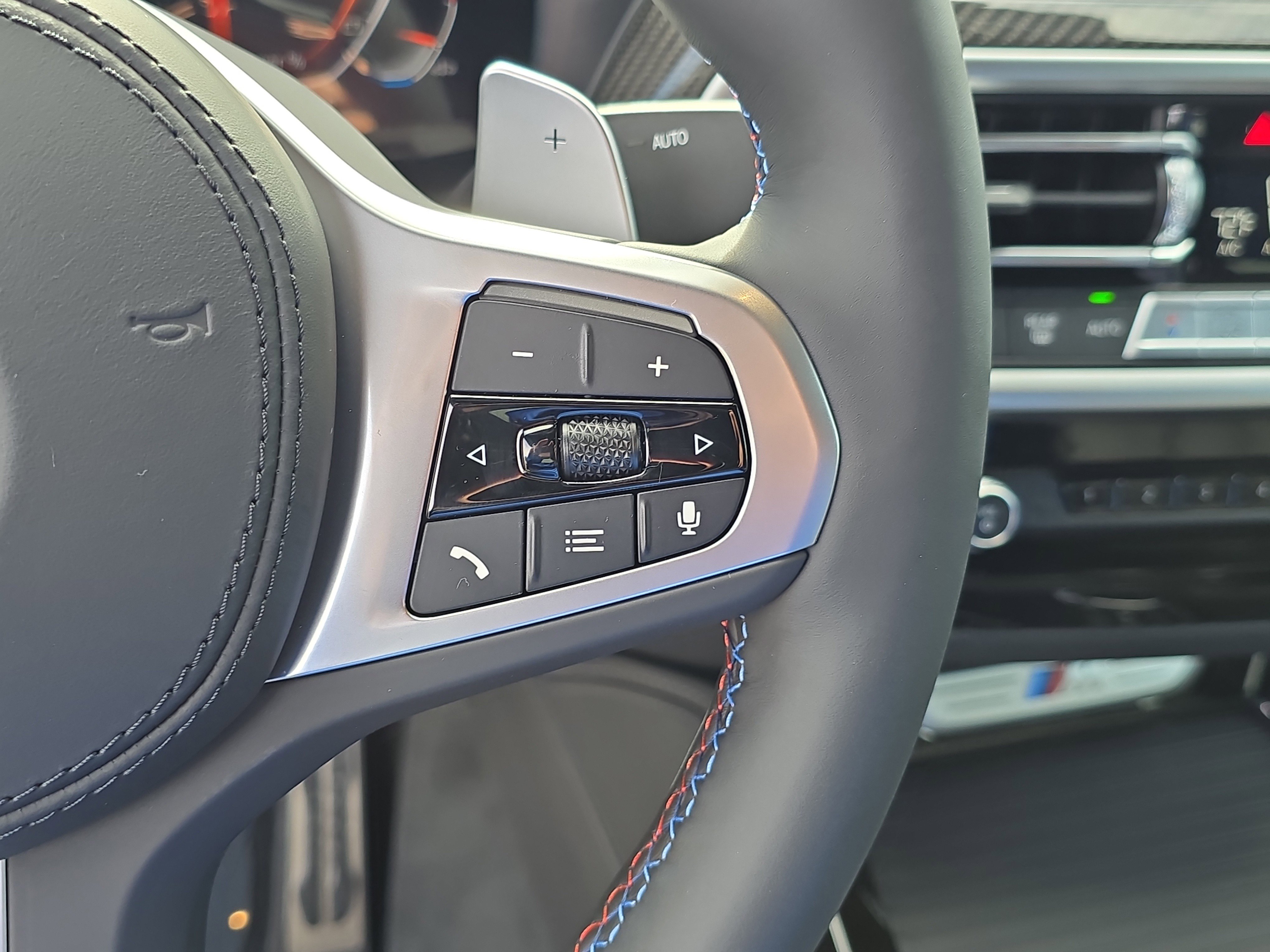 2025 Bmw X4 M40i photo 8