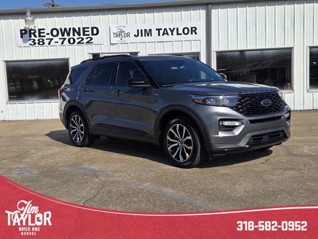 2022 Ford Explorer ST-LINE's photo