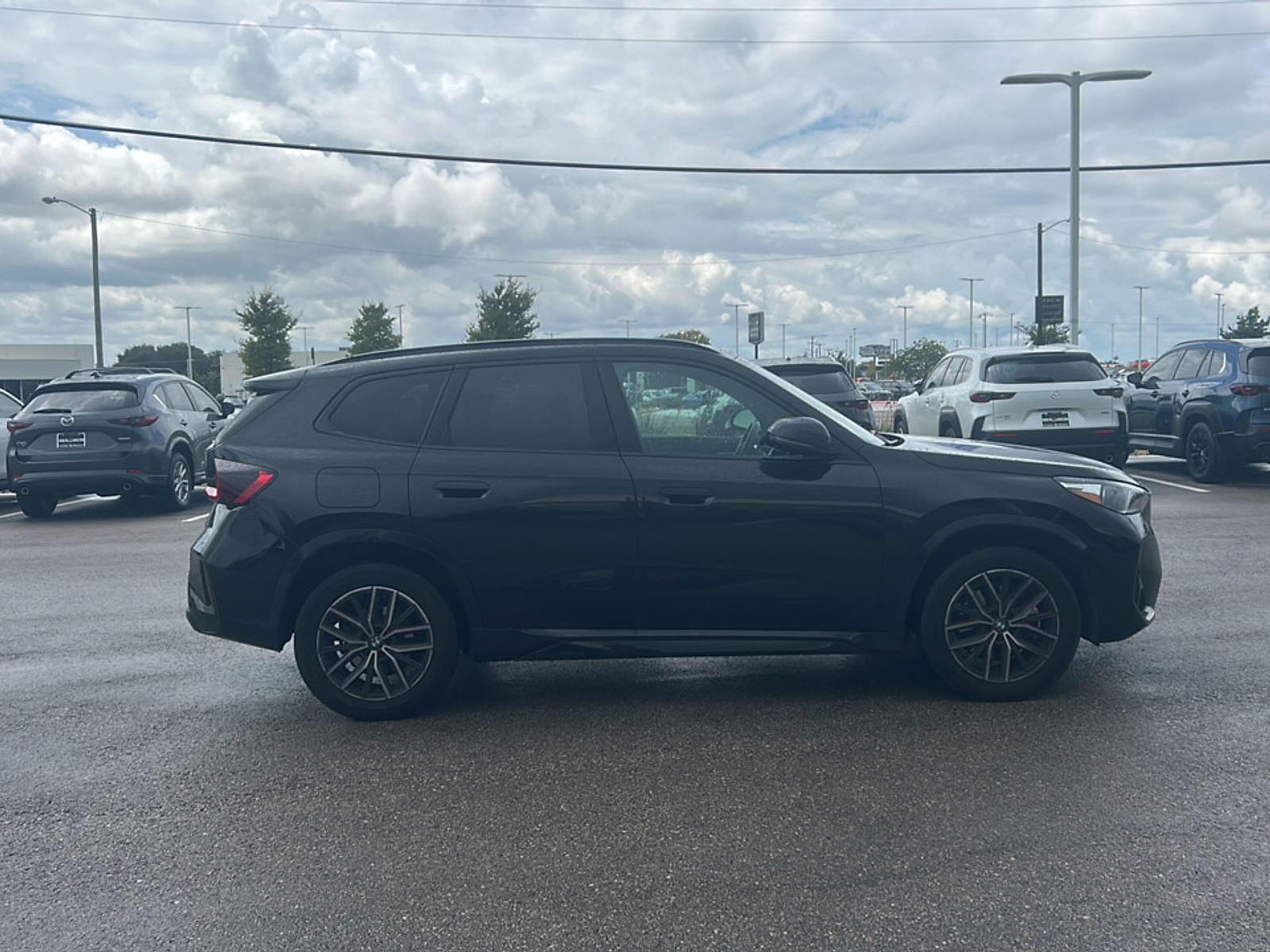 2023 Bmw X1 XDrive28i photo 2
