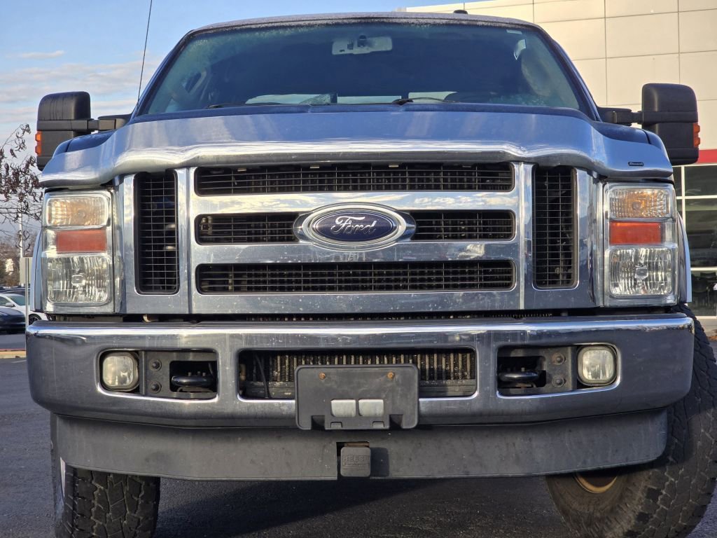2010 Ford F-250 photo 3