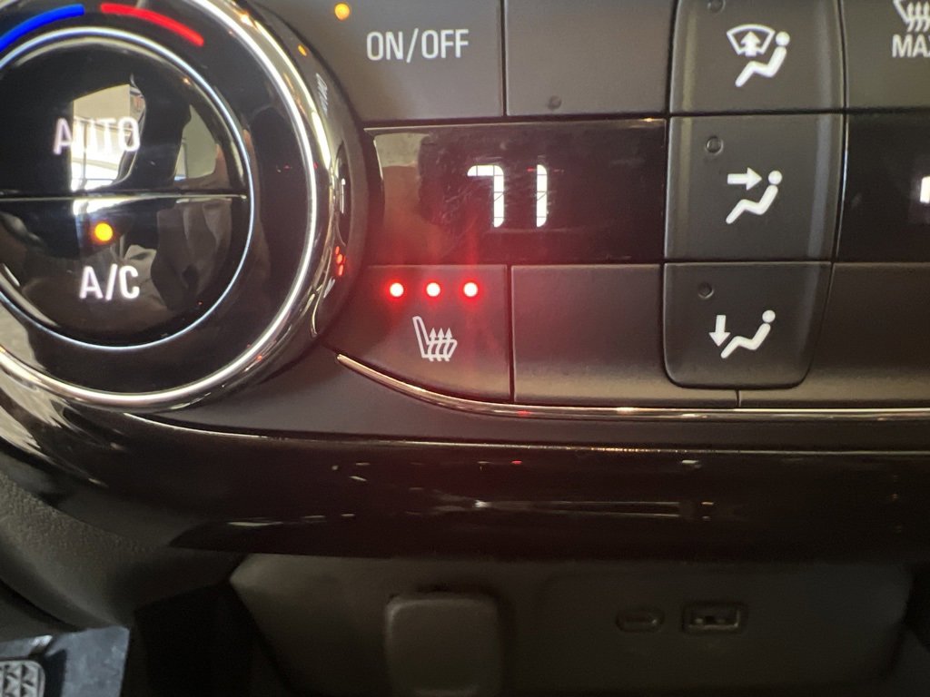 2024 Chevrolet Trax ACTIV photo 14