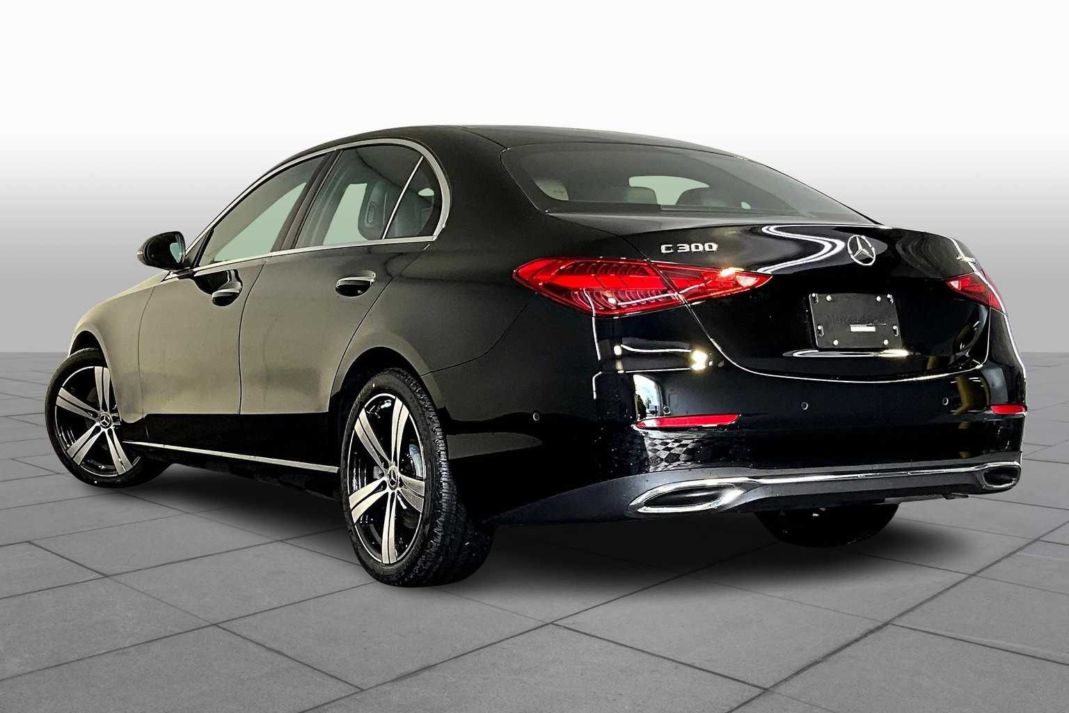 2025 Mercedes Benz C 300 4MATIC Sedan photo 3
