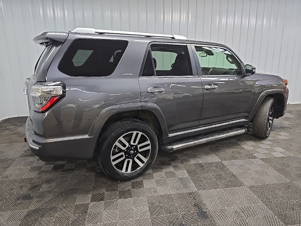 2021 Toyota 4Runner Limited photo 3