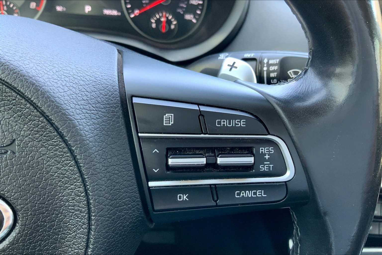2018 Kia Stinger Premium photo 20
