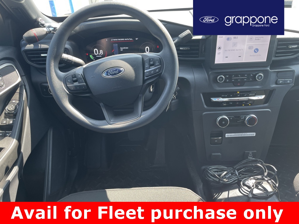 2025 Ford Explorer photo 3