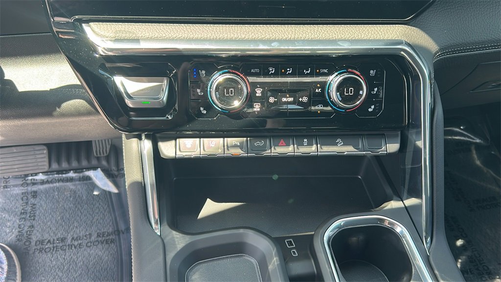 2025 Gmc Sierra 3500 HD Denali photo 22