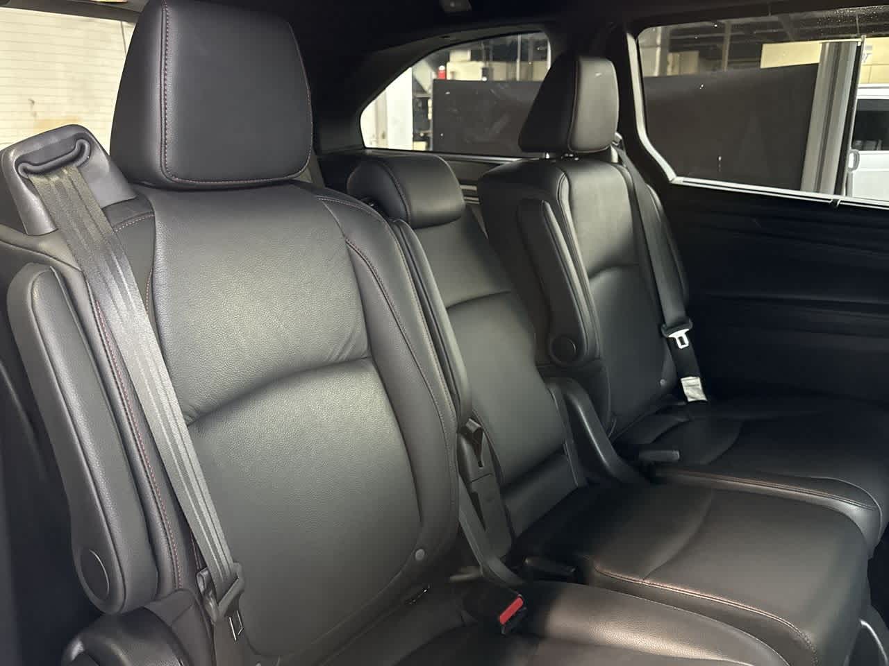 2025 Honda Odyssey photo 22