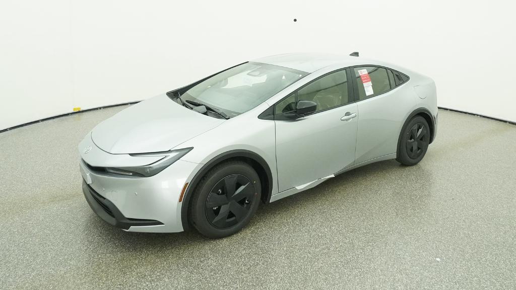 2026 Toyota Prius LE's photo