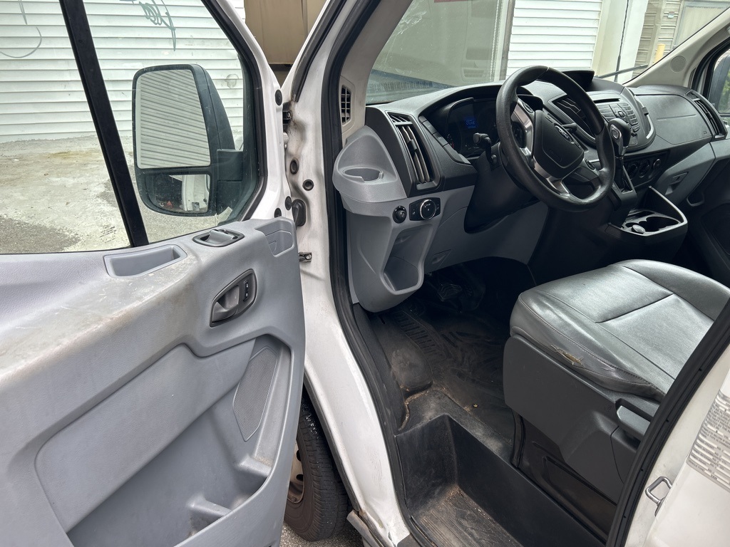 2019 Ford Transit photo 4