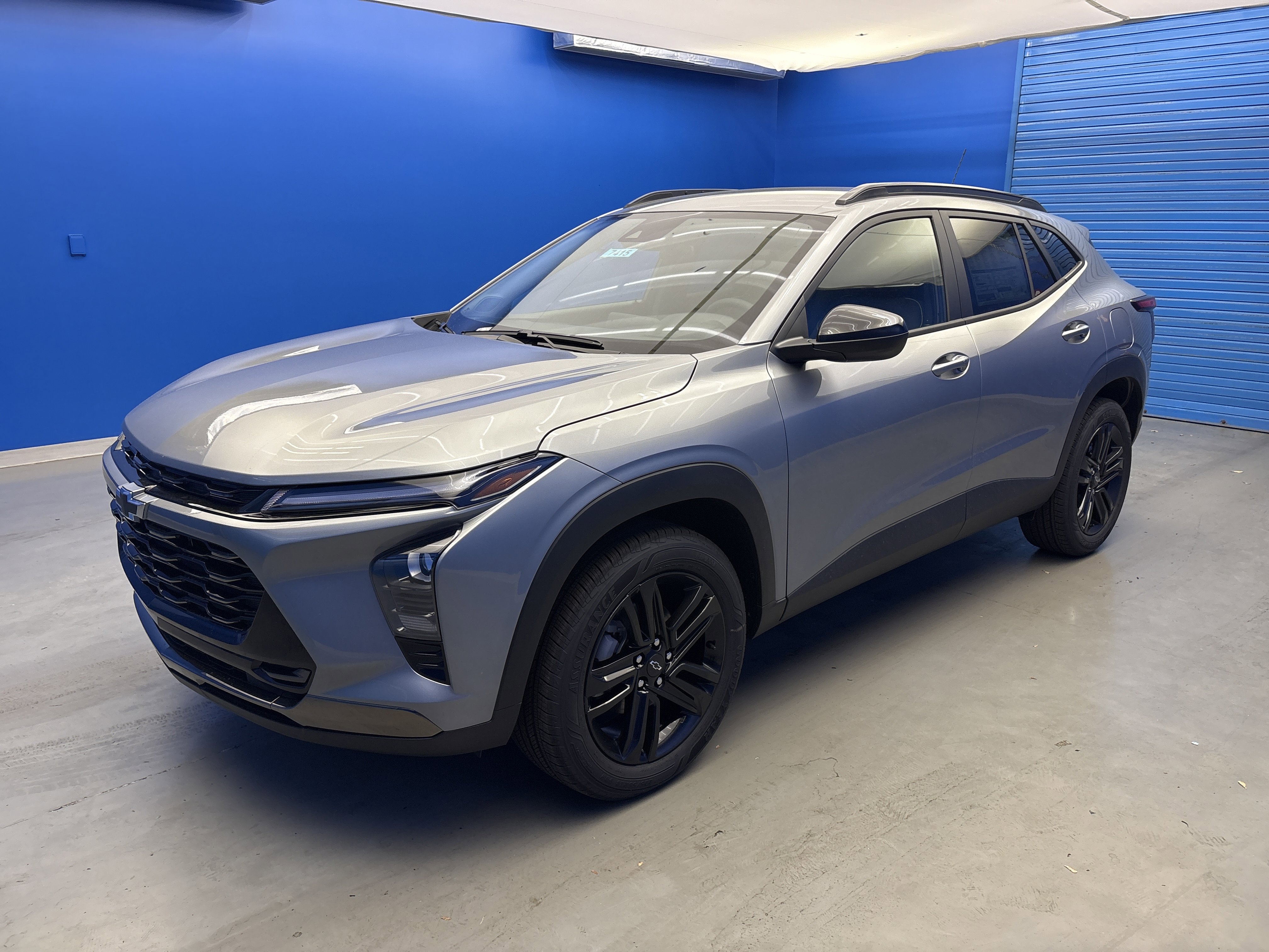 2025 Chevrolet Trax ACTIV photo 2