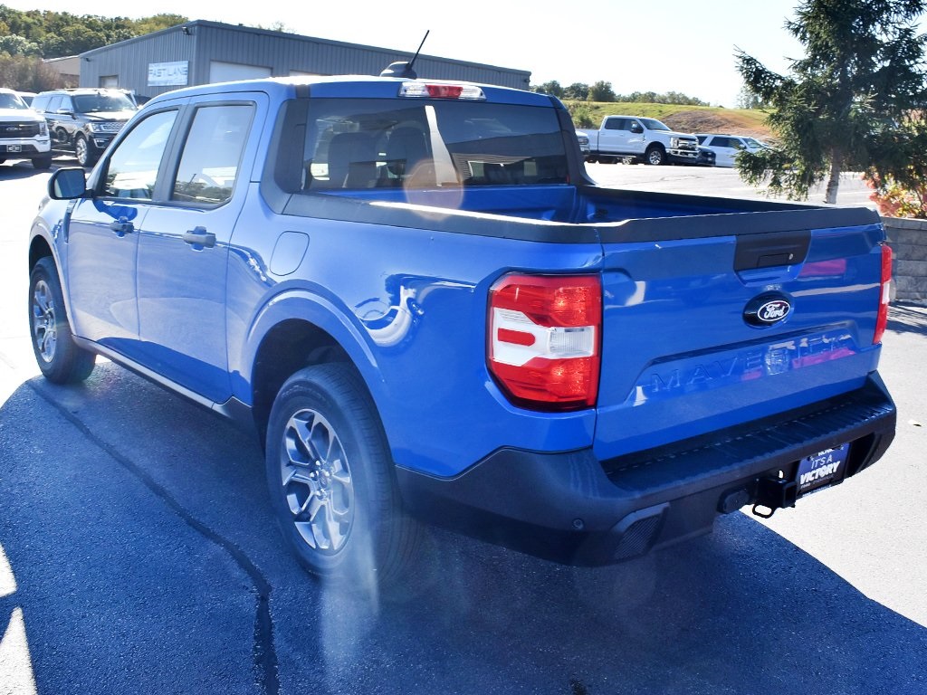 2025 Ford Maverick XLT photo 3