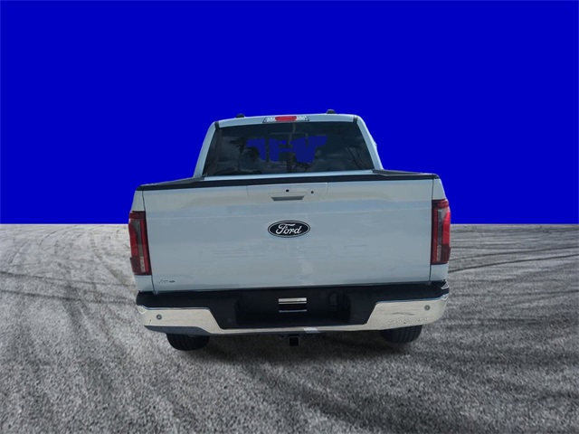 2025 Ford F-150 Lariat photo 4