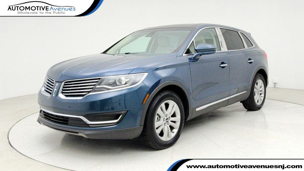 2016 Lincoln MKX Reserve's photo