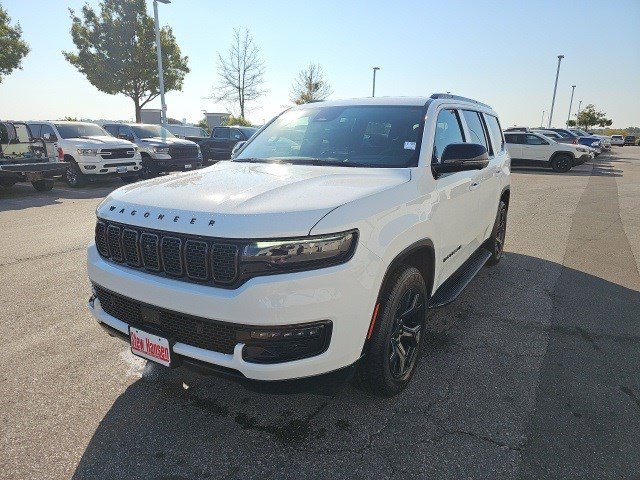 2025 Jeep Wagoneer Series II's photo