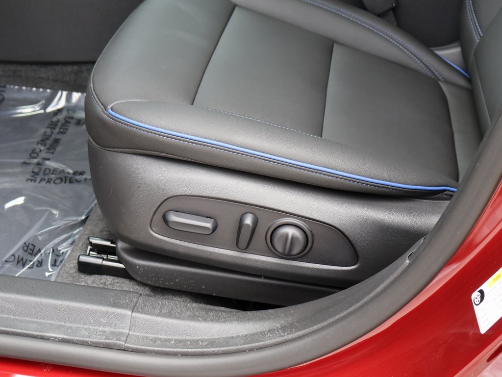 2025 Buick Envista ST photo 23