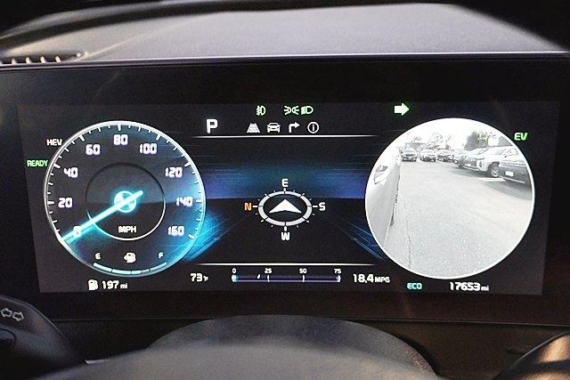 Used 2023 Gray Kia X-Line Prestige image 36