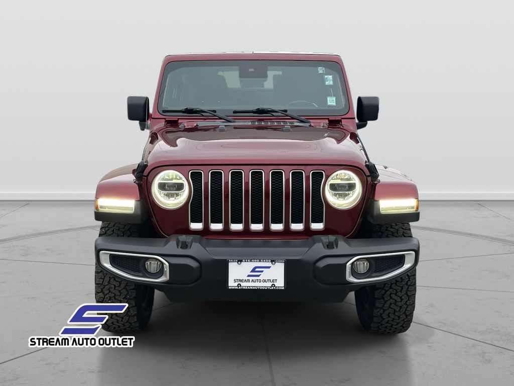 2021 Jeep Wrangler Unlimited Sahara photo 2