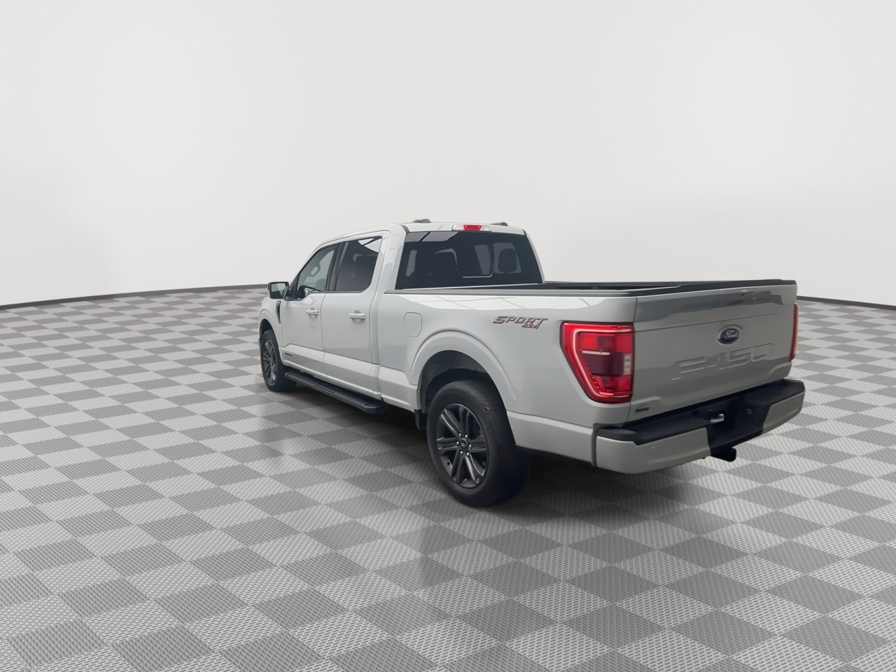 2023 Ford F-150 XL photo 2