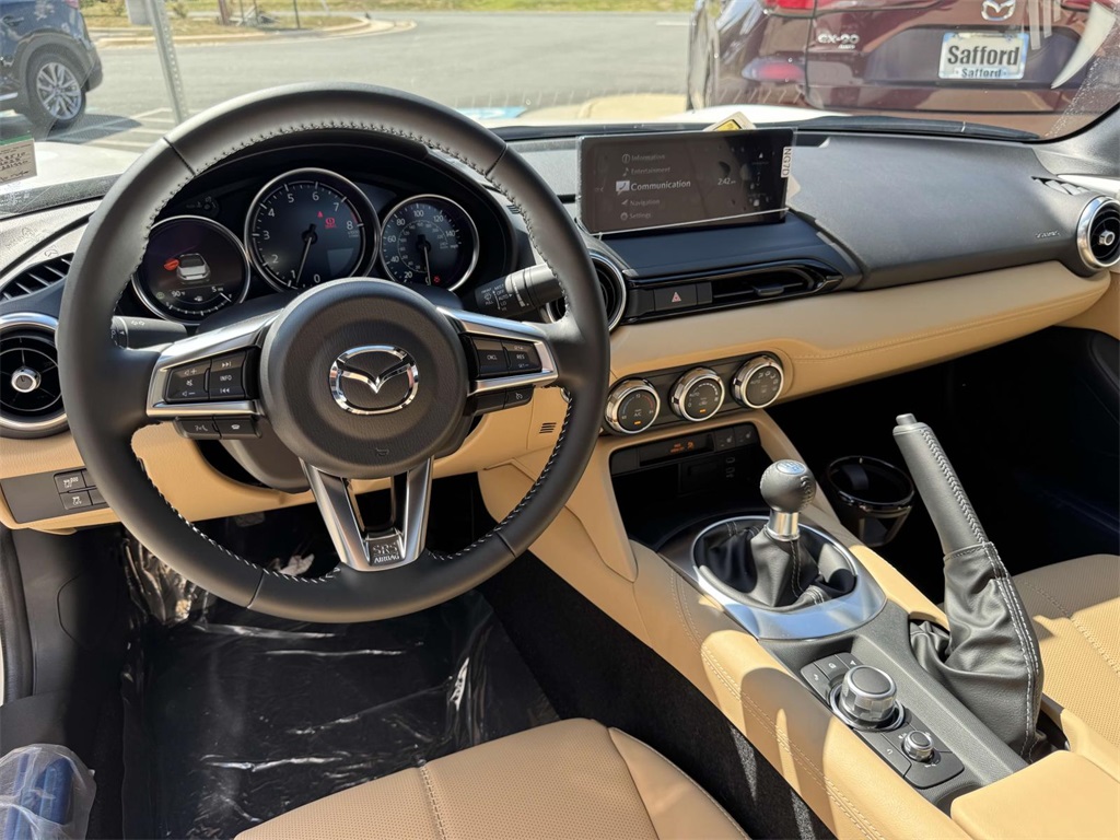 2025 Mazda MX-5 Miata Miata Grand Touring photo 14