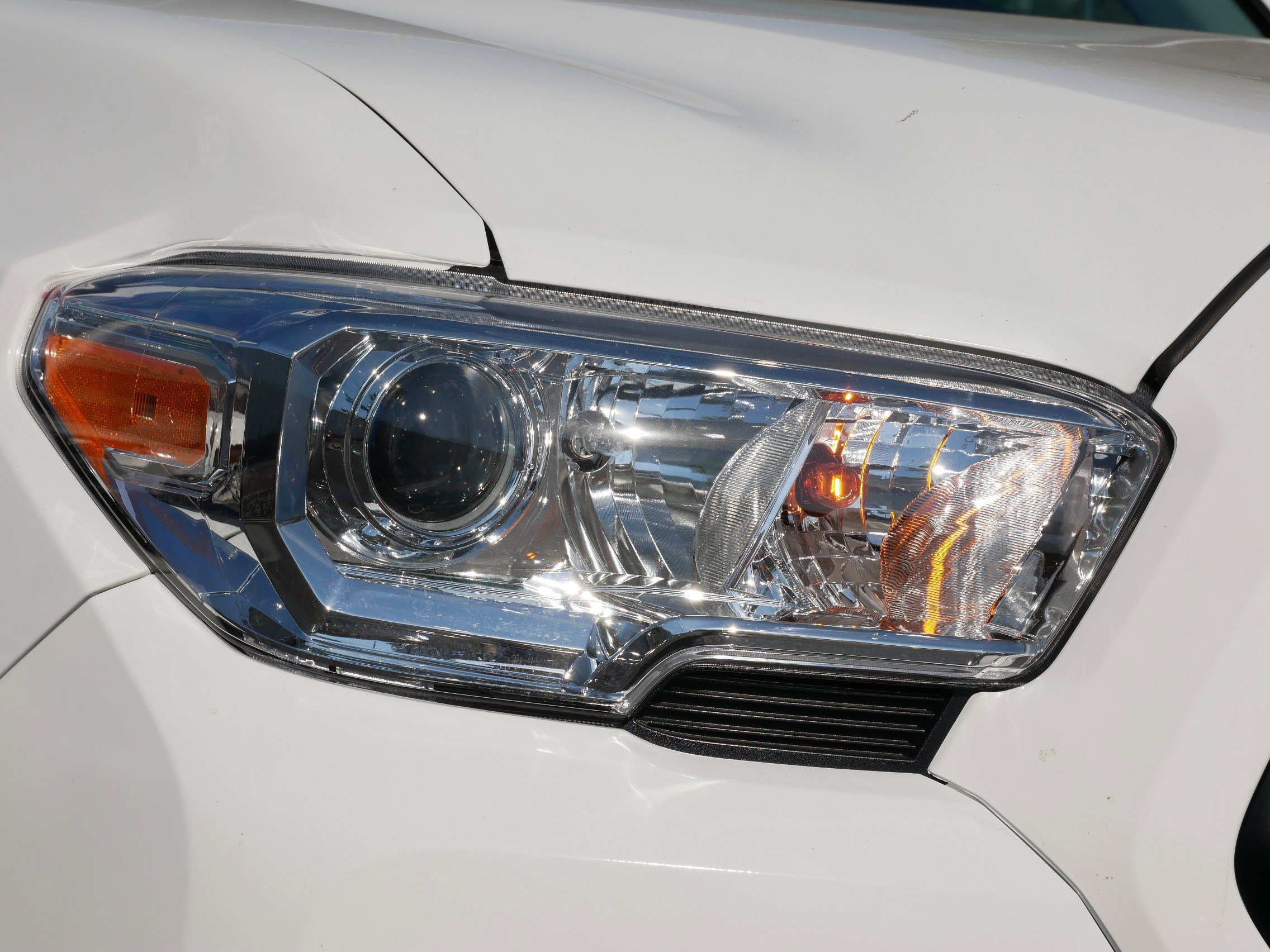 2023 Toyota Tacoma 4x4 SR photo 15
