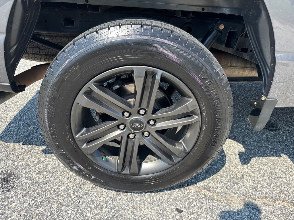 2021 Ford F-150 XLT photo 17