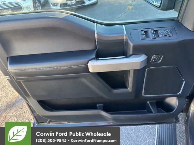 2020 Ford F-150 Lariat photo 12
