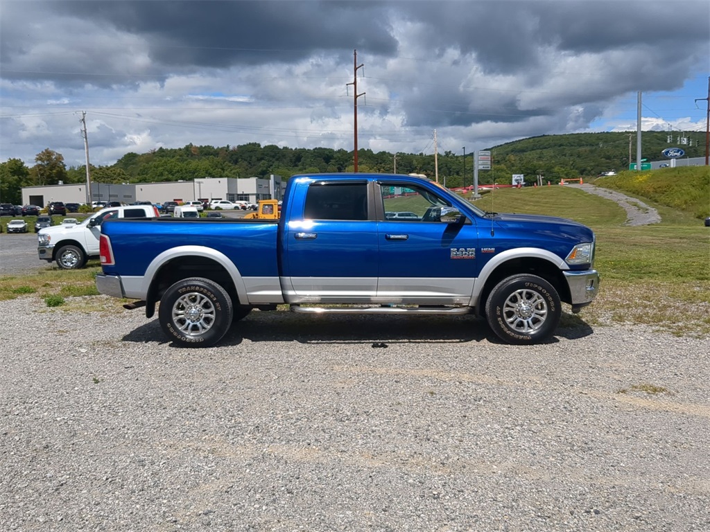 2015 Ram 2500 Laramie photo 2