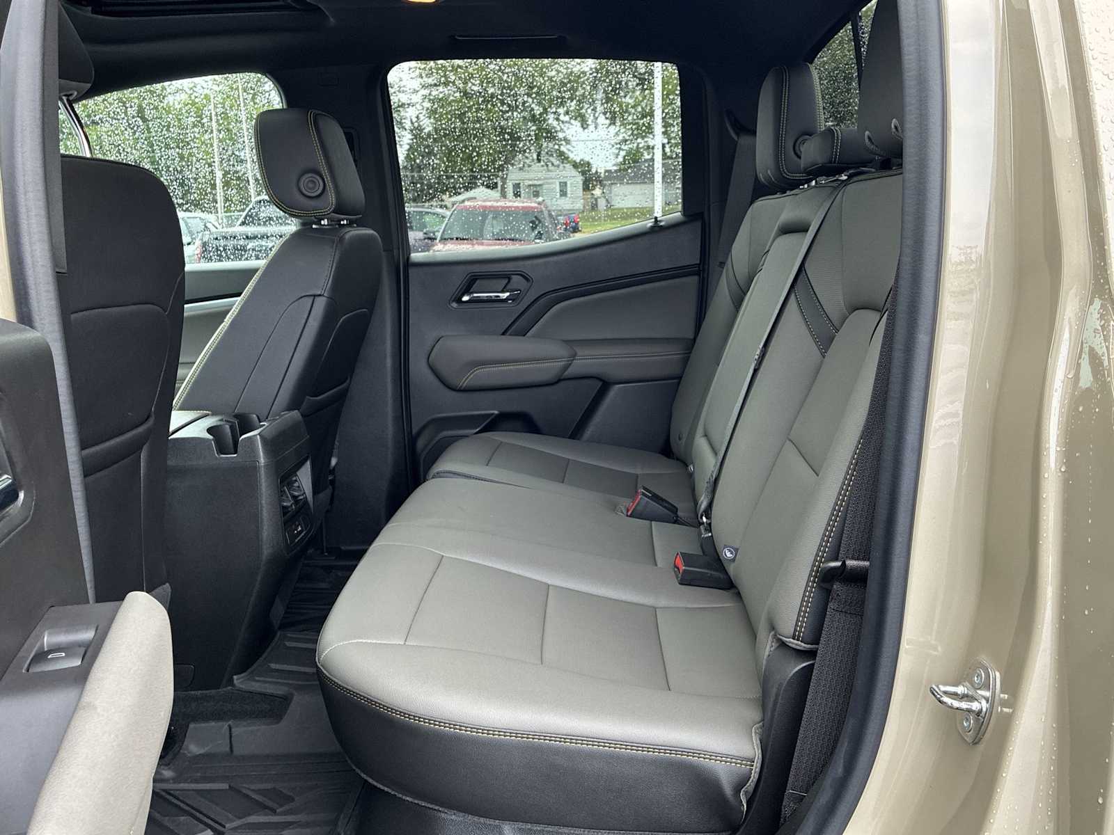 2023 Chevrolet Colorado ZR2 photo 24