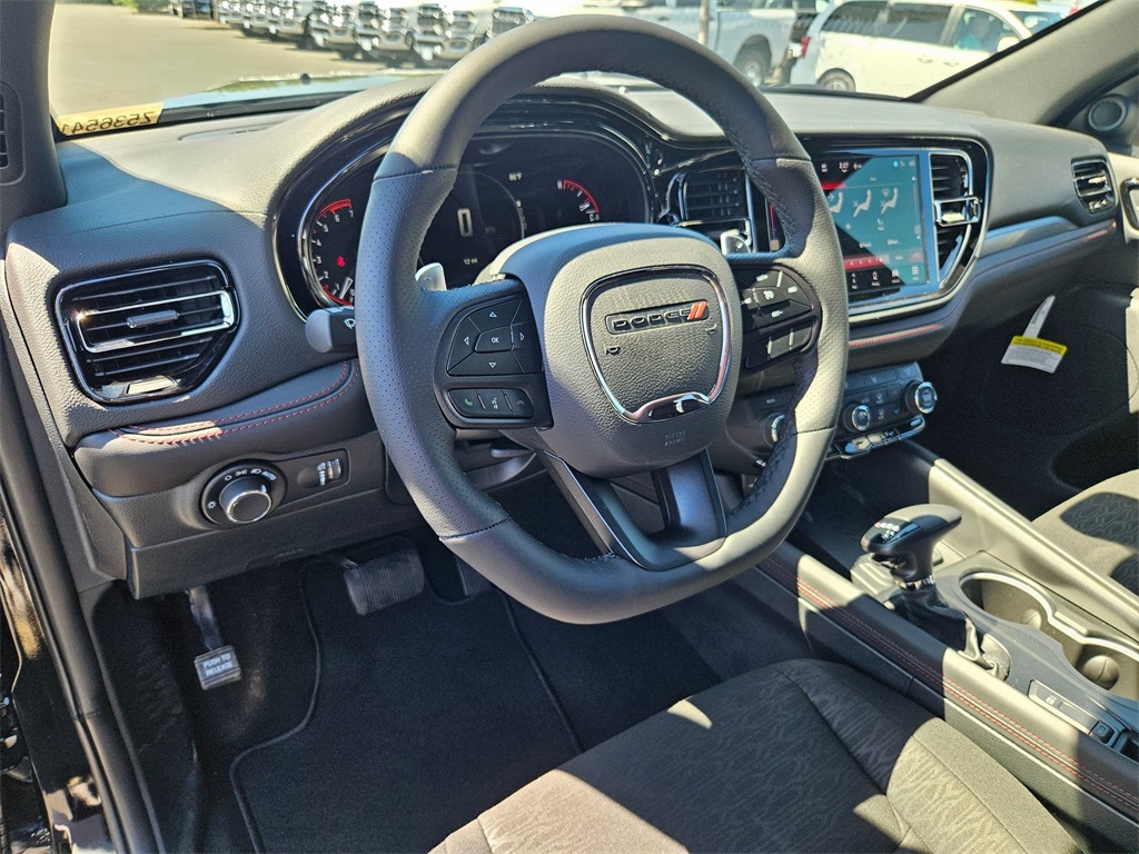 2025 Dodge Durango R/T photo 13