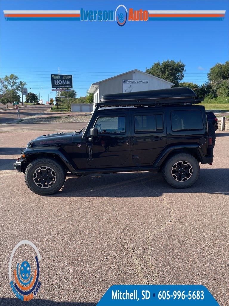 2014 Jeep Wrangler Unlimited Rubicon X photo 3