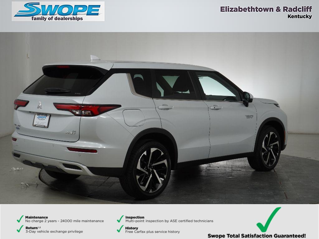 2025 Mitsubishi Outlander PHEV SE photo 3