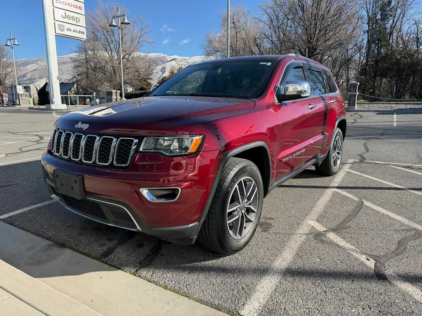 2020 Jeep Grand Cherokee Limited's photo