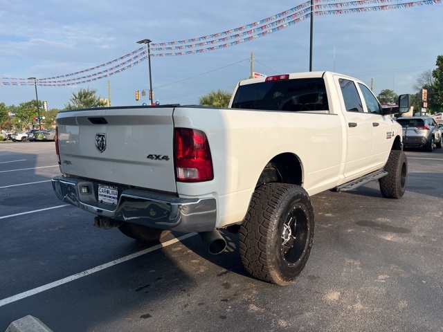 2017 Ram 2500 Tradesman photo 3