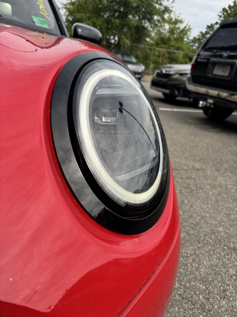2025 Mini Cooper 2 Door Hardtop Iconic photo 9