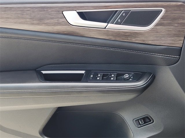 2024 Volkswagen Atlas SEL photo 20