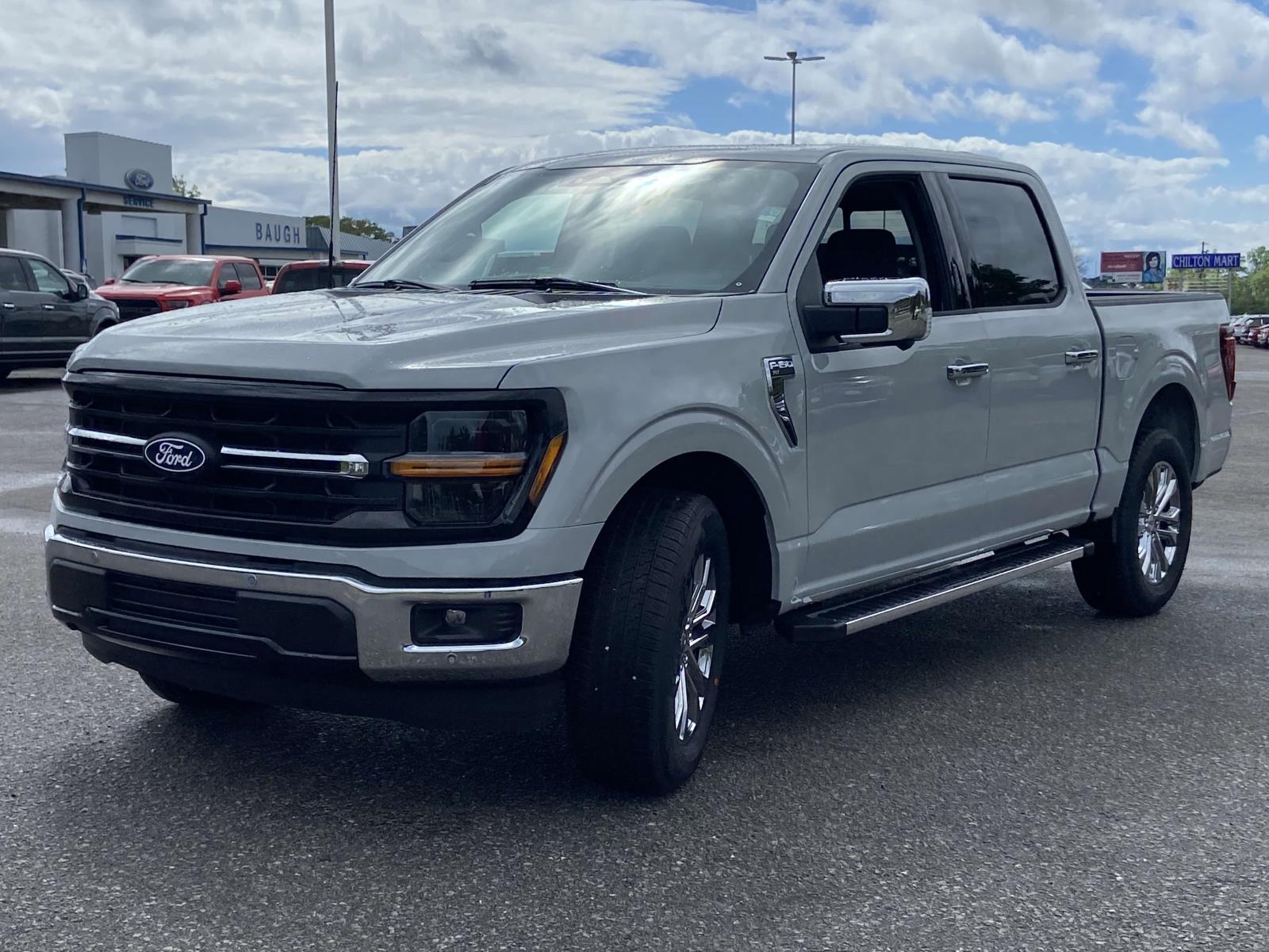 2024 Ford F-150 XLT photo 5