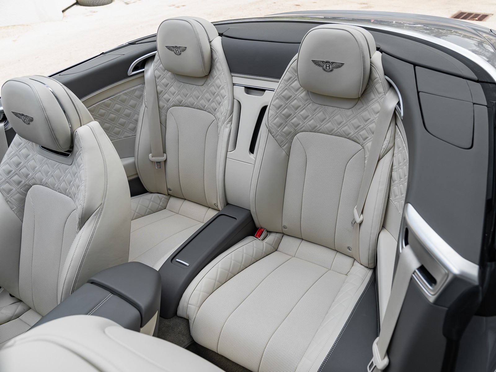 2022 Bentley Continental GT V8 photo 42