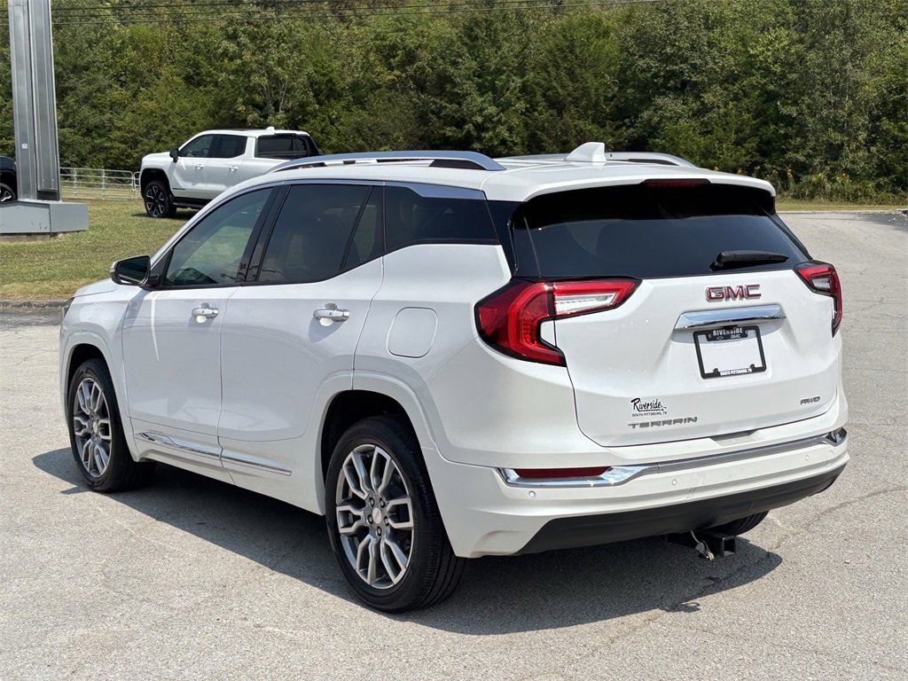 2024 Gmc Terrain Denali photo 3