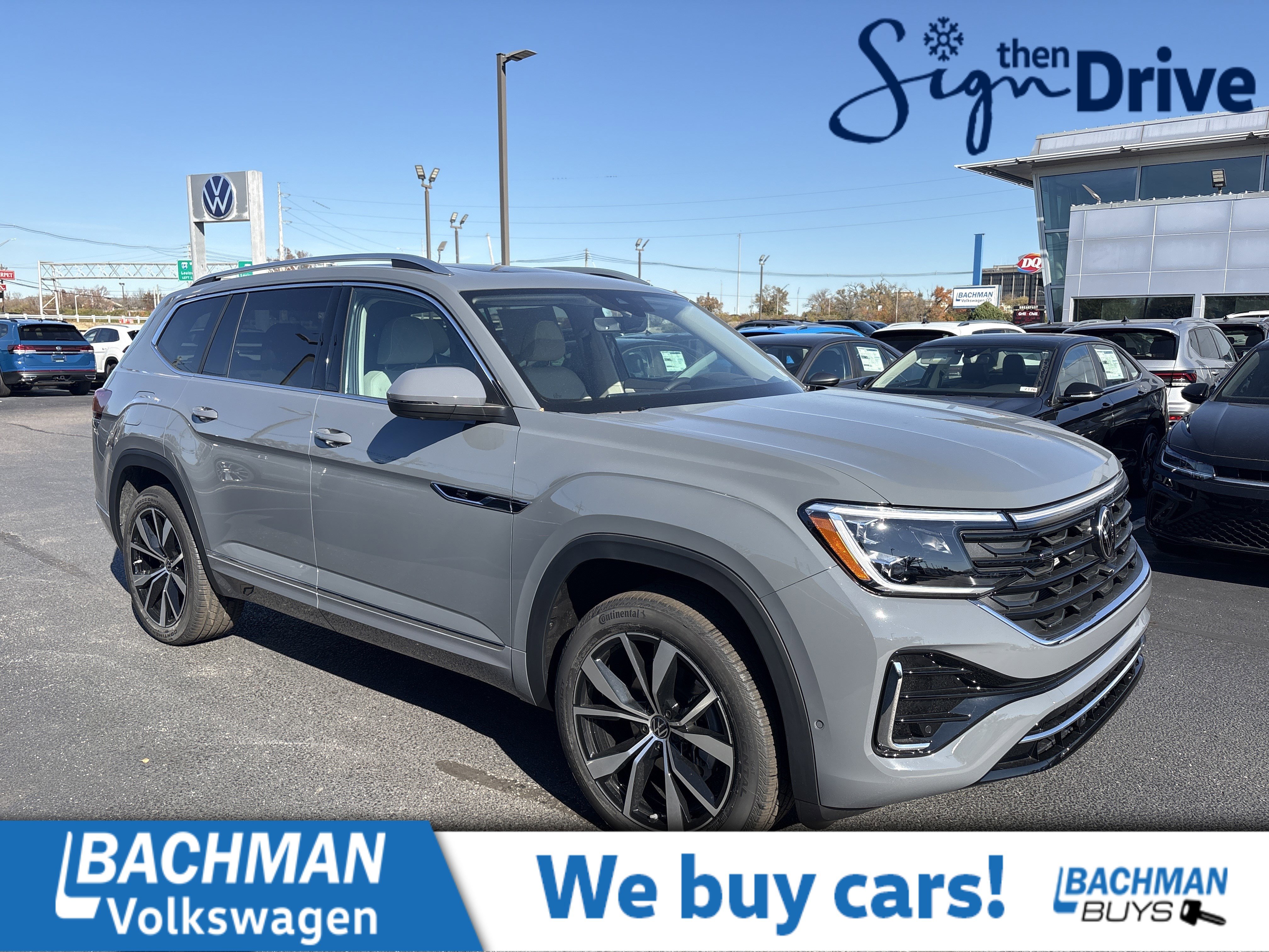 2026 Volkswagen Atlas SEL Premium R-Line's photo