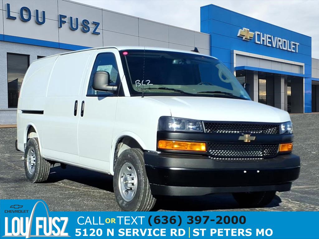 2025 Chevrolet Express Cargo Work Van's photo